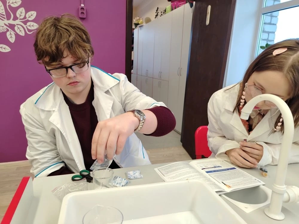 Химия вокруг нас/Будни центра ТОЧКА РОСТА.